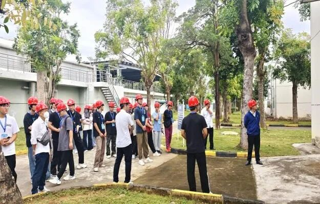 校企攜手育人才 高校師生走進荔枝溝水質(zhì)凈化廠